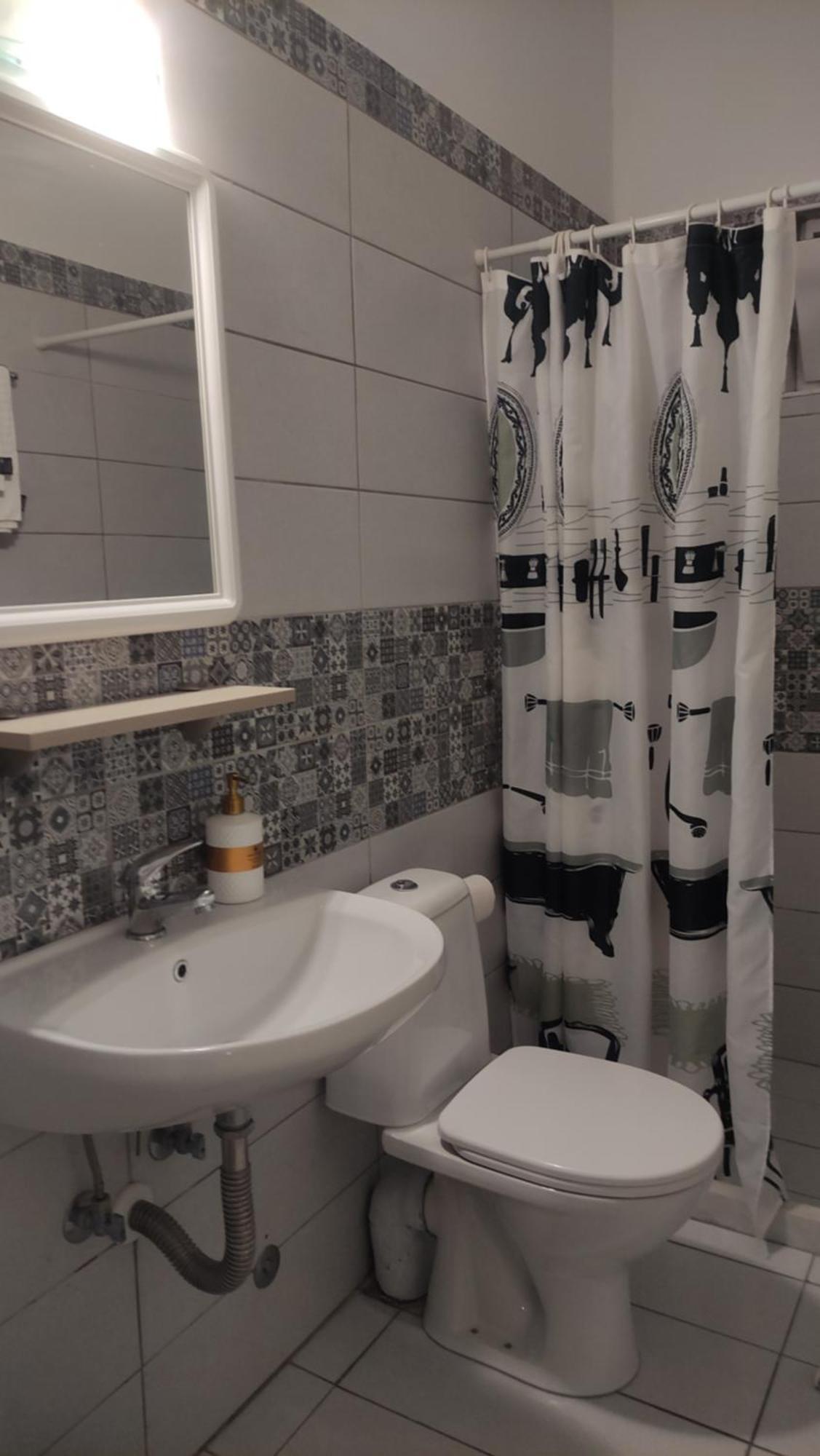 Eleni'S Rooms Ioannina Exterior photo